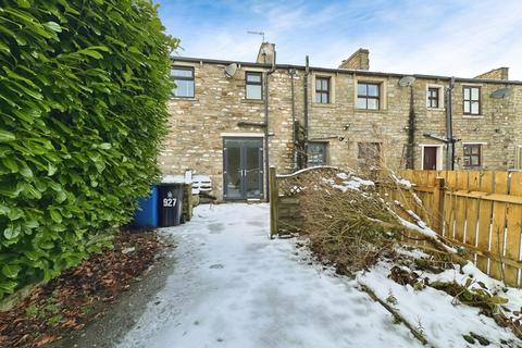 2 bedroom terraced house to rent, Burnley Road, Lancashire, BB4