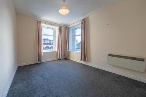 2 bedroom flat for sale, Princes Street, Perth