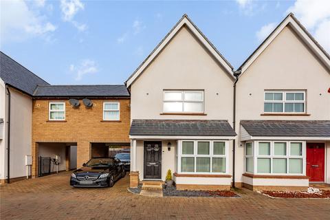 Birdie Close, Chelmsford, Essex, CM3