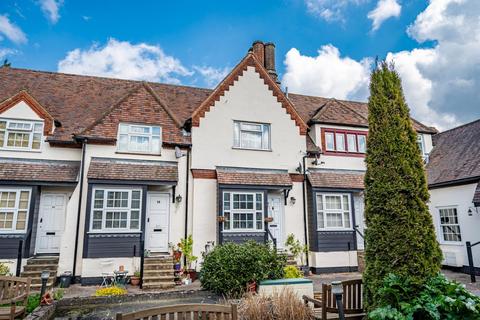 2 bedroom terraced house to rent, High Lane, Stansted