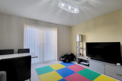 3 bedroom terraced house for sale, Anglian Way, Stoke Village, Coventry, CV3 1PE