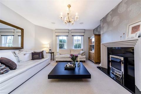 5 bedroom house to rent, Holly Close, Sunbury-On-Thames TW16