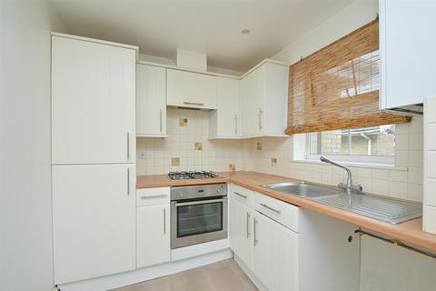 2 bedroom flat for sale, CHAIN FREE * SANDOWN