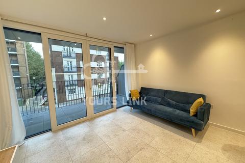 2 bedroom flat to rent, Cendal Crescent, London E1