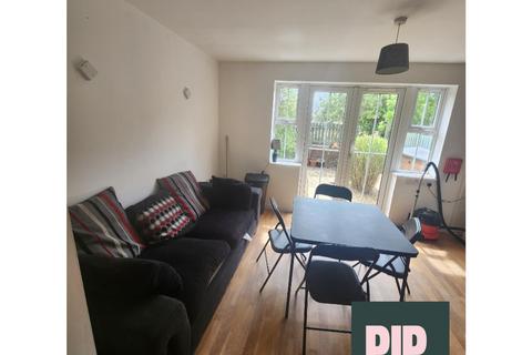 5 bedroom house to rent, Casson Drive, Bristol BS16