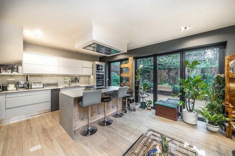 5 bedroom detached house for sale, Abbeville Road, London SW4