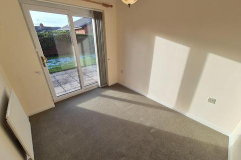 3 bedroom bungalow to rent, Maes Derw, Llanfechain