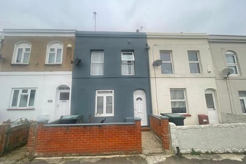 3 bedroom terraced house for sale, Peacock Street, Gravesend, Kent., DA12