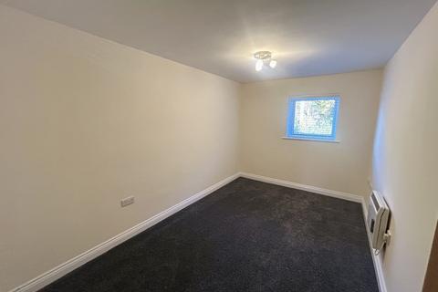 2 bedroom flat to rent, Oatmeal Court Millers Green, Nottingham, Nottinghamshire, NG2