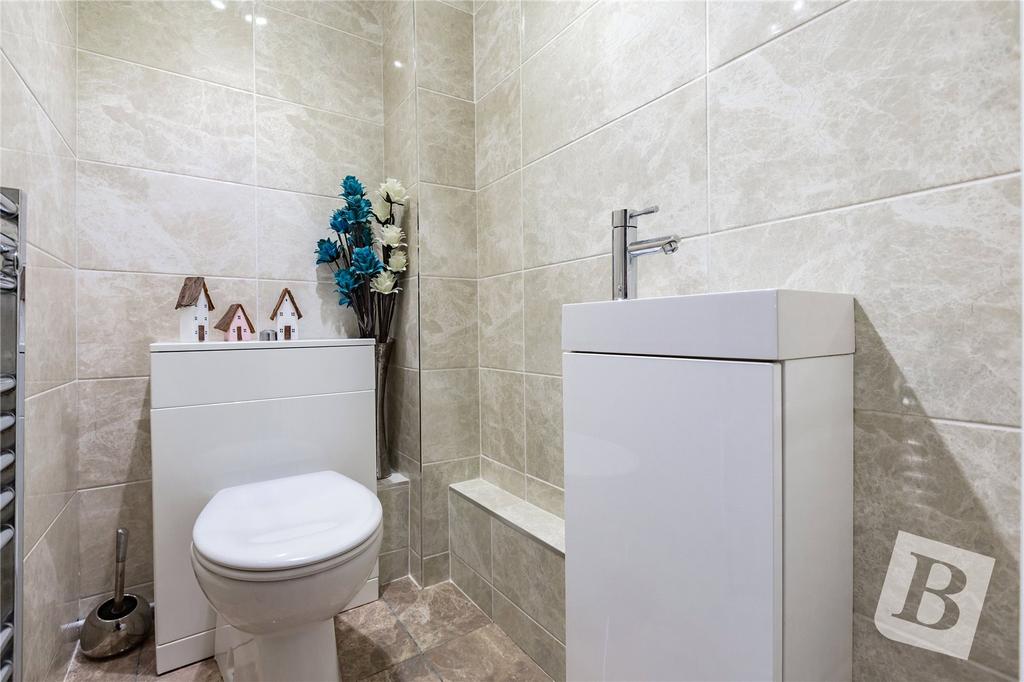 Cloakroom/WC