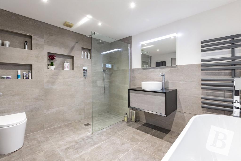 Ensuite Shower Room