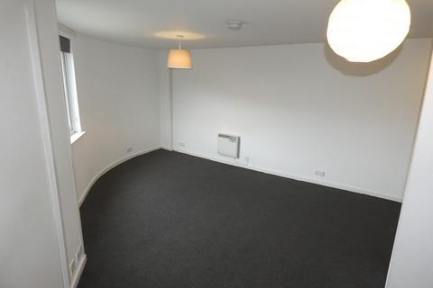 Studio to rent, Blackfriars Road, Glasgow G1