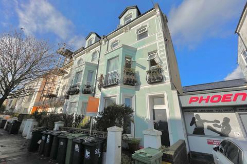 1 bedroom flat to rent, Pevensey Road, Eastbourne BN22