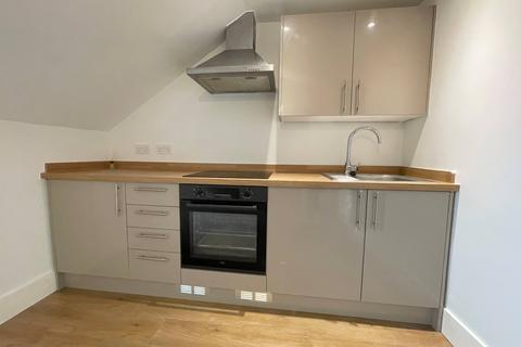 1 bedroom flat to rent, Pevensey Road, Eastbourne BN22