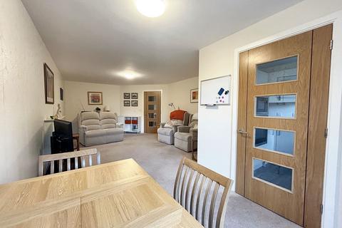 2 bedroom retirement property for sale, Beaulieu Road, Dibden Purlieu, SO45