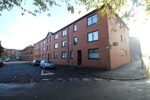 2 bedroom flat to rent, Grierson Street, Glasgow G33