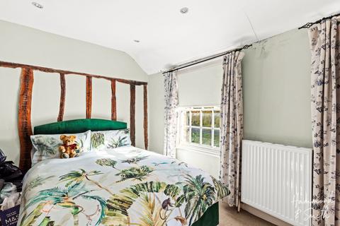 31 Church Hill, Epping, CM16 4RA