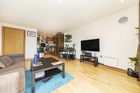 2 bedroom flat to rent, Frances Wharf, London E14