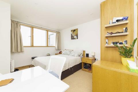 2 bedroom flat to rent, Frances Wharf, London E14