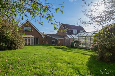 3 bedroom detached bungalow for sale, Moor Lane, Brighstone