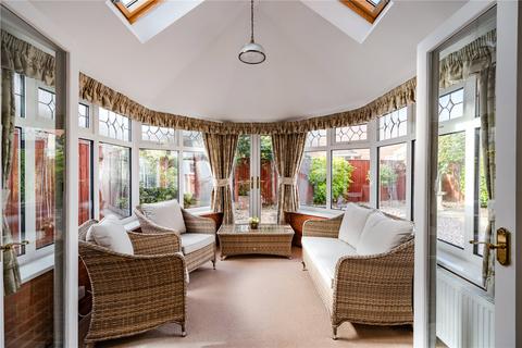 52 Carmen Crescent, Holton Le Clay, Grimsby, DN36 5DD