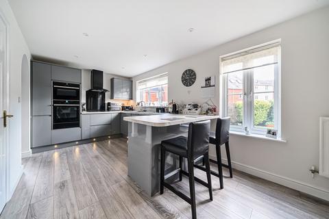 4 bedroom detached house for sale, Exeter EX2