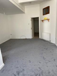 2 bedroom flat to rent, High Street, Blaina NP13