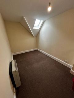 1 bedroom apartment to rent, Cefnllys Lane,  Llandrindod Wells,  LD1
