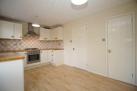 3 bedroom end of terrace house to rent, The Osiers, Loughborough, LE11