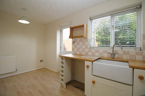 3 bedroom end of terrace house to rent, The Osiers, Loughborough, LE11