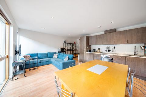 3 bedroom apartment to rent, Crampton Street, Oyster Court, SE17