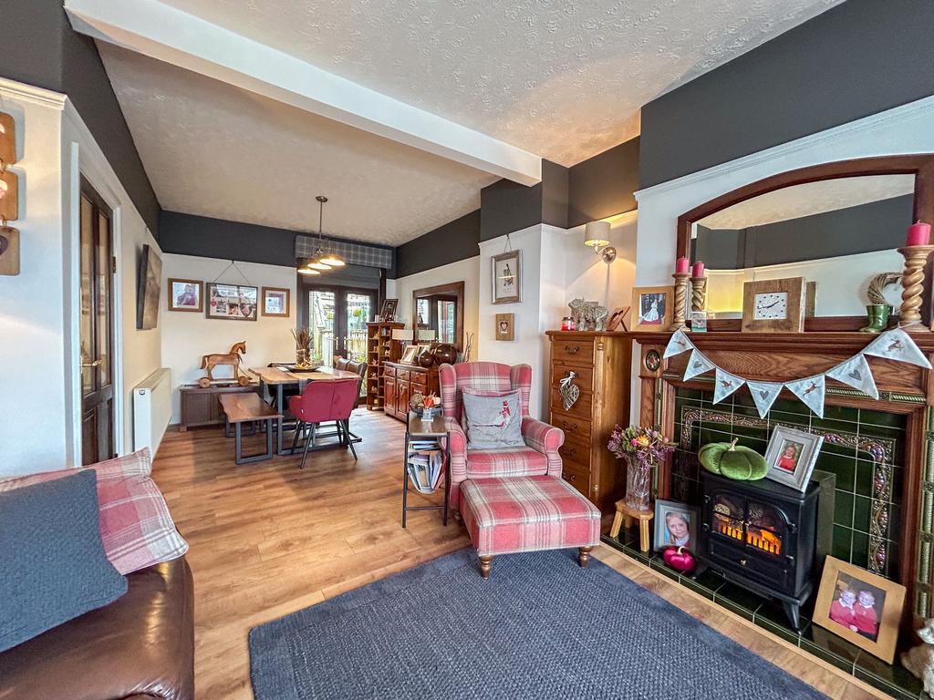Living dining room