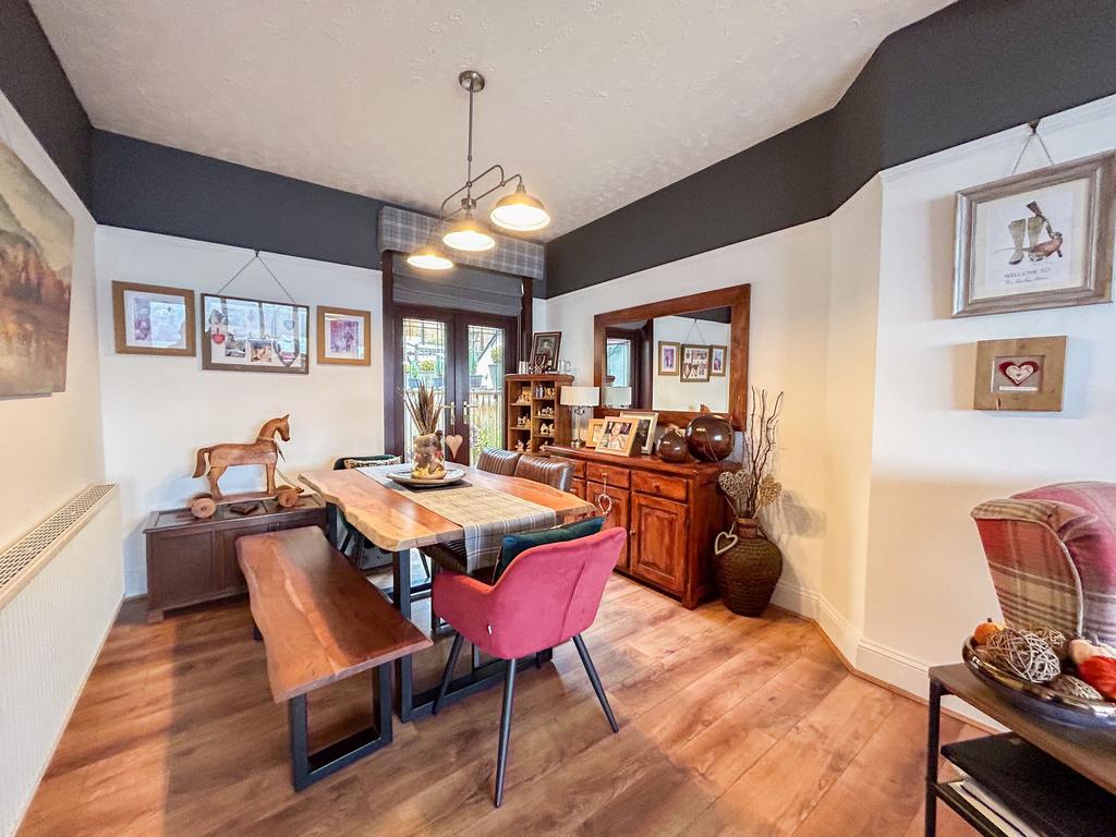 Living dining room