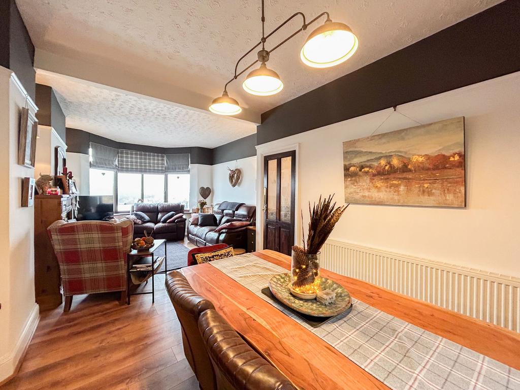 Living dining room