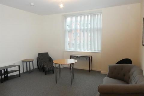 1 bedroom flat to rent, Walter Road, Swansea