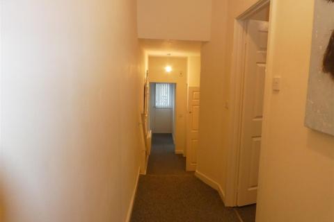 1 bedroom flat to rent, Walter Road, Swansea