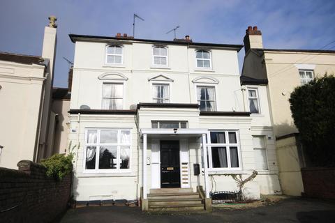 2 bedroom flat for sale, Birmingham Road, Stourbridge DY9