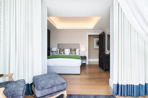 3 bedroom apartment to rent, Duke Street, W1K