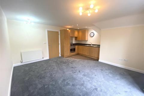 2 bedroom apartment to rent, Quarry Court, Tamworth, Staffordshire