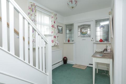 3 bedroom semi-detached house to rent, Omer Avenue, Margate, CT9