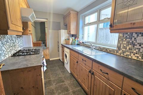 2 bedroom end of terrace house for sale, Cecil Street, Stourbridge DY8