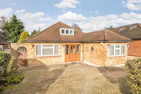 3 bedroom detached bungalow for sale, Richfield Road, Bushey WD23