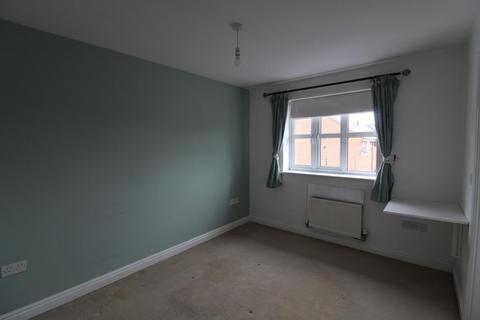 3 bedroom house to rent, Shire Road, Morley, Leeds