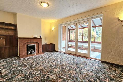 3 bedroom semi-detached house for sale, Clent Road, Stourbridge DY8