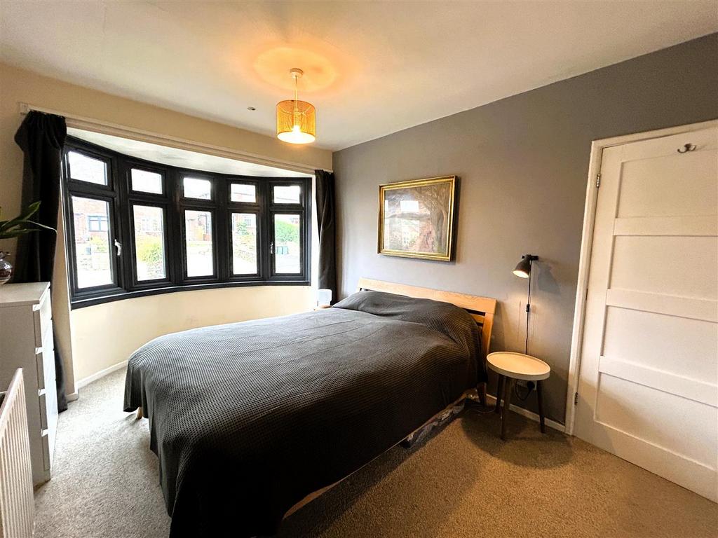 Bed 1.JPG