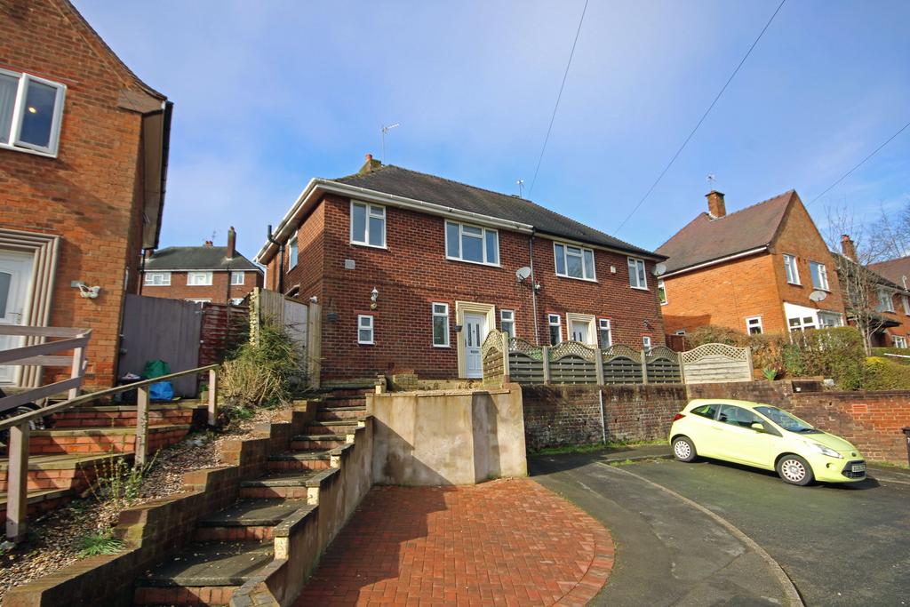 Birchfield Crescent, Stourbridge DY9 3 bed semi-detached house for sale ...
