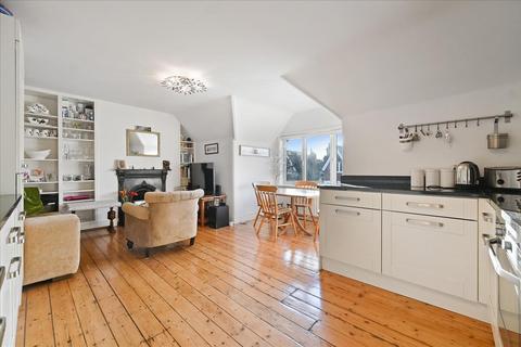 2 bedroom flat for sale, Kenilworth Road, Ealing, W5