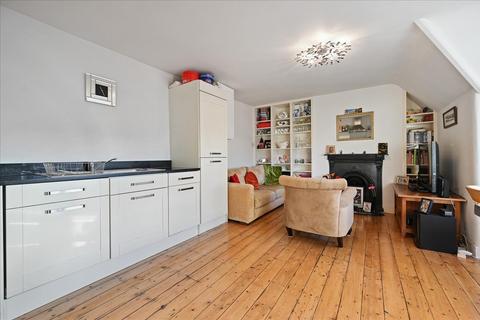 2 bedroom flat for sale, Kenilworth Road, Ealing, W5