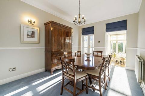 4 bedroom house for sale, Lakeside Grange, Weybridge KT13