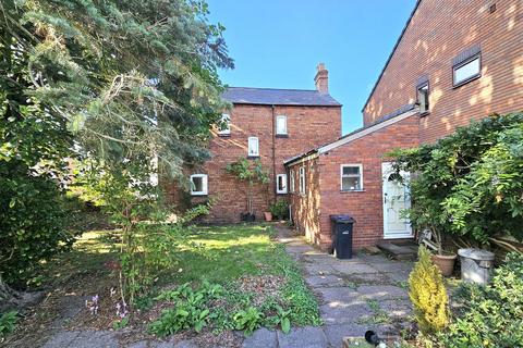 2 bedroom detached house for sale, Hall Street, Stourbridge DY8